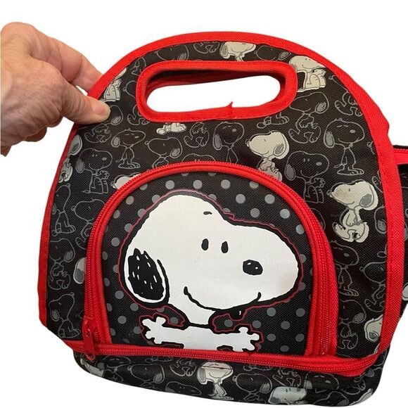 Snoopy Lunch Bag with Red Trim - Picture 1 of 4